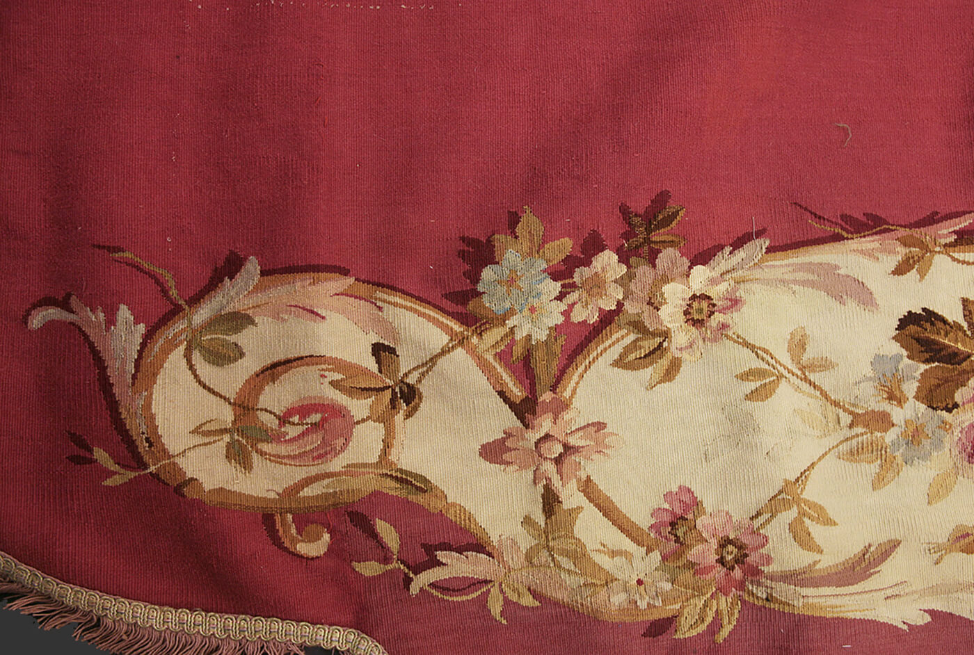 A Pair of Antique Tapestry/Aubusson Curtain n°:54466627